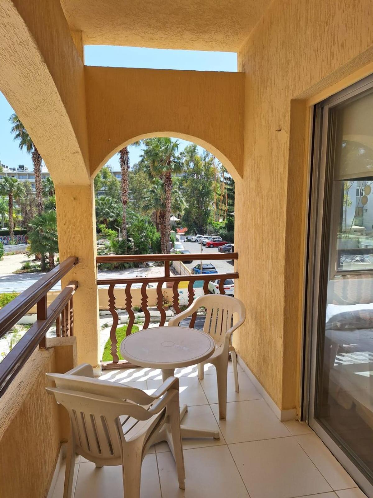 Terpsichore Holiday Apts ليماسول المظهر الخارجي الصورة