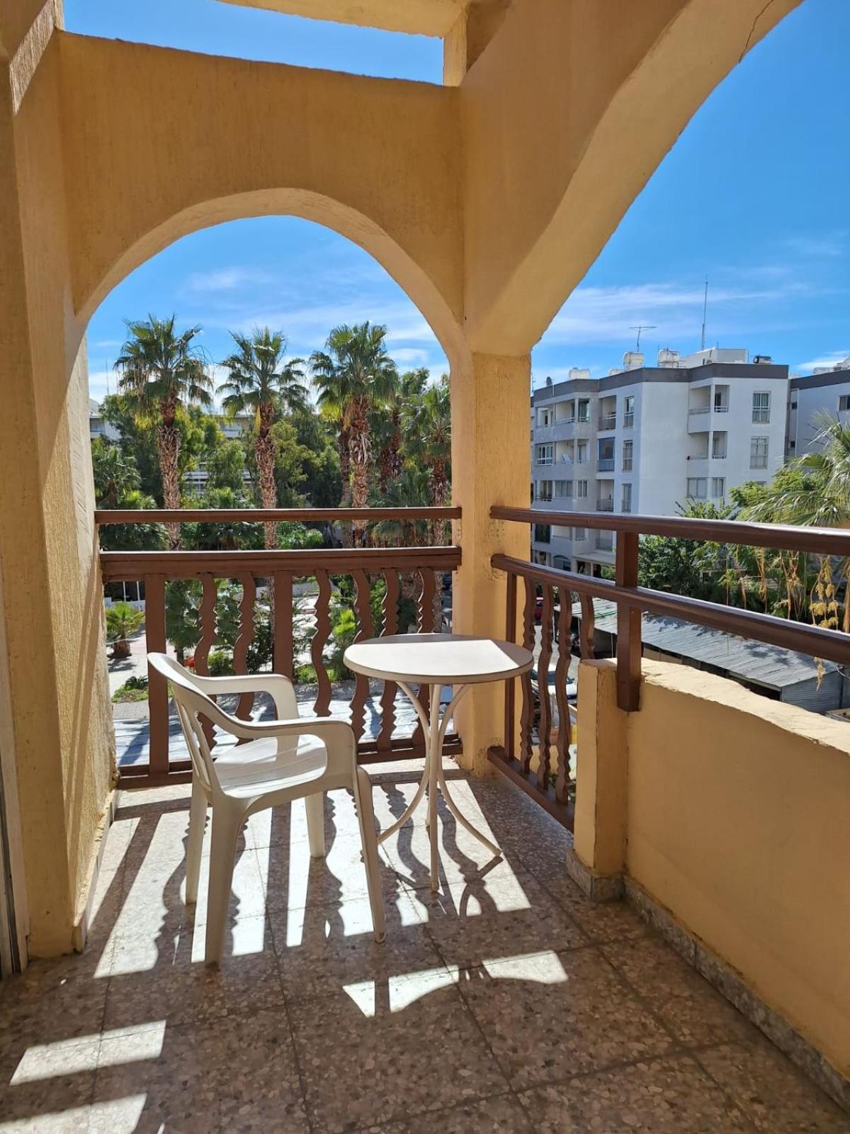 Terpsichore Holiday Apts ليماسول المظهر الخارجي الصورة